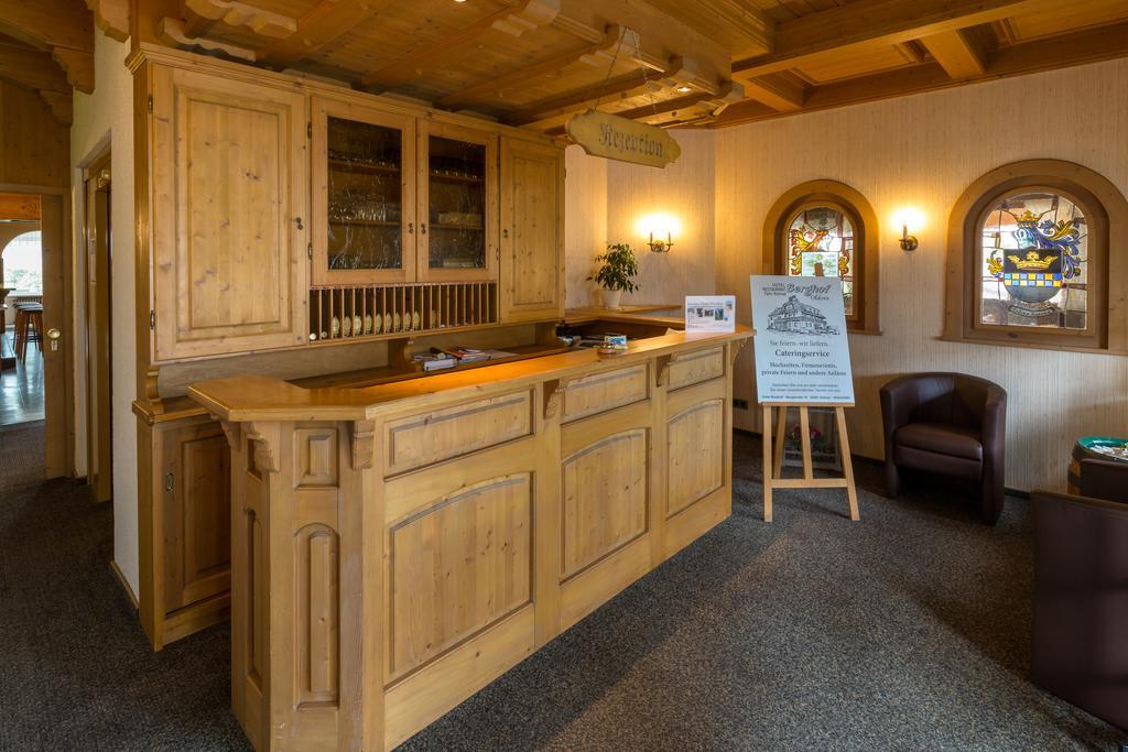 Hotel Restaurant Berghof Sohren Exteriör bild